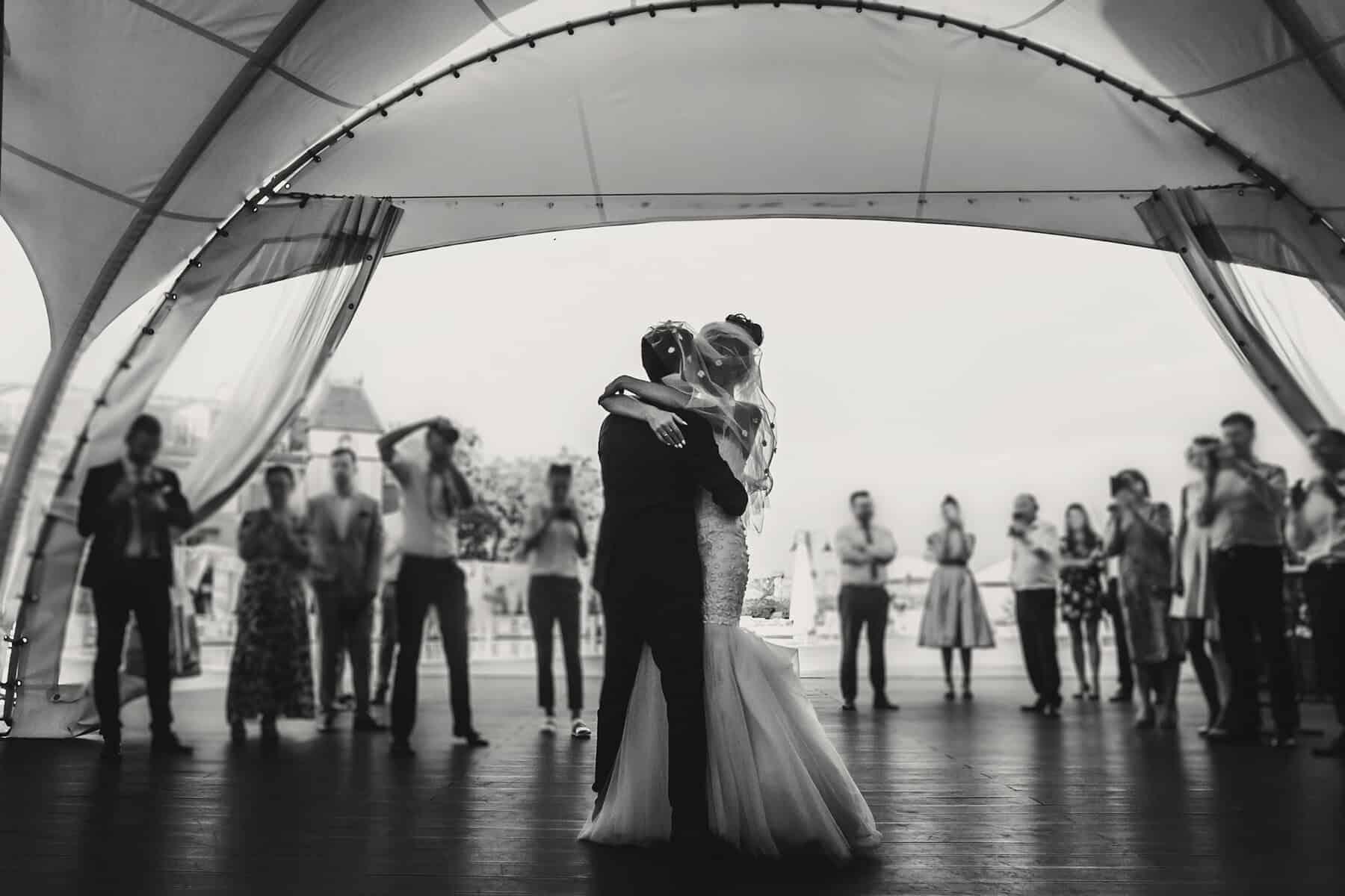 FAMOUS DJ Agency Weddings FAMOUS DJ Agency Weddings