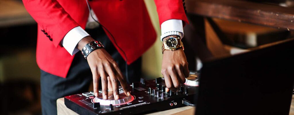 Famous DJ Agency - Professional Famous DJ Agency - Professional
